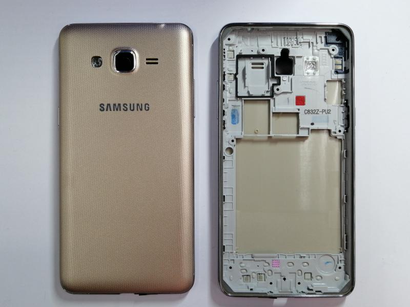Repuesto TAPA SAMSUNG GALAXY S24 FE NEGRA CON MARCO