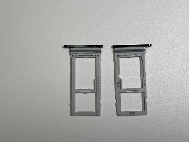 Repuesto BANDEJA SIM MOTOROLA MOTO G84 AZUL