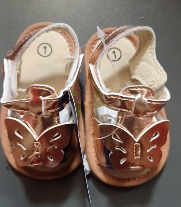 Zapatos Niña y Niño Variedad de Tallas y Diseños - 1.2.3