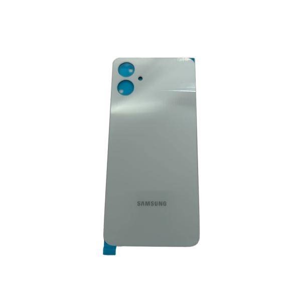 Repuesto TAPA MOTOROLA G84 ROJA SIN MARCO