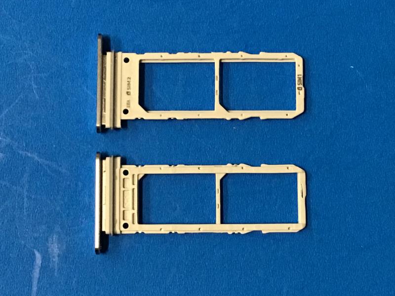 Repuesto BANDEJA SIM MOTOROLA E13 NEGRA