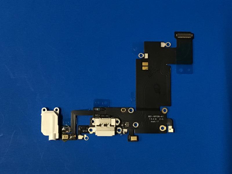 Repuesto FLEX RACK DE CARGA IPHONE 13