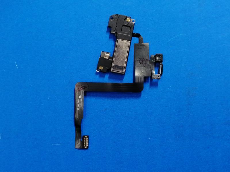 Repuesto FLEX AURICULAR SENSOR PROXIMIDAD MICRÓFONO IPHONE 11 PRO A2215, A2160, A2217 USE