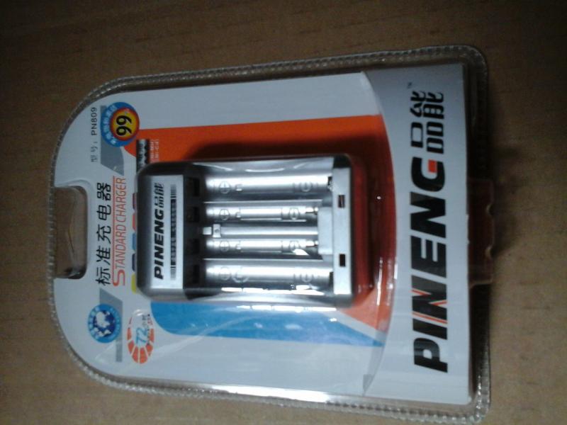 Cargador Casa de Baterias Aa Aaa Pinenc PN809