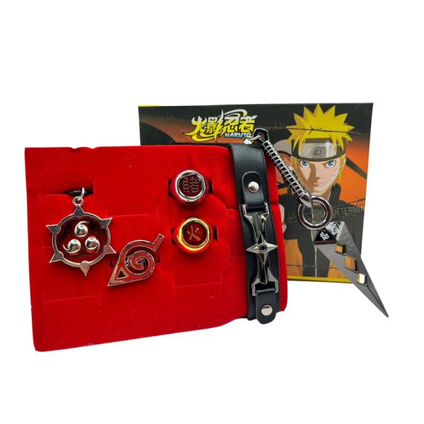 SET DIJES ATTACK OF TITANS