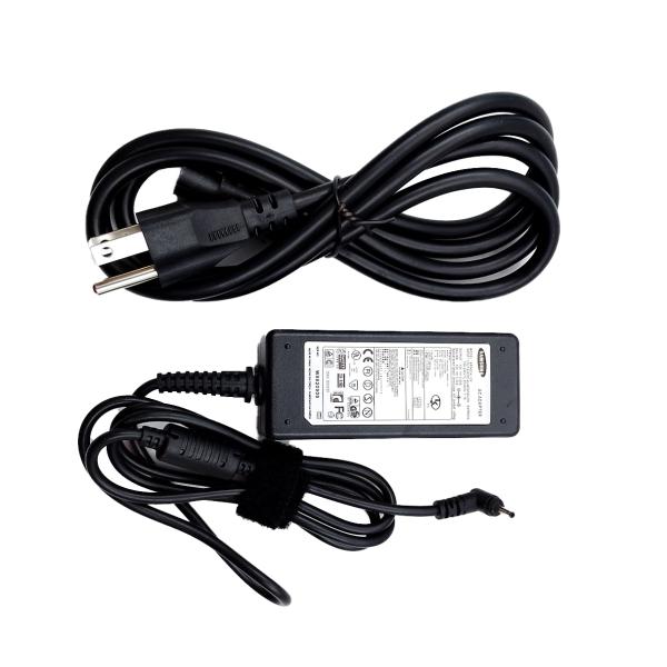 [40181701024] Cargador Laptop Generica 12V 3.33a 2.5*0.8