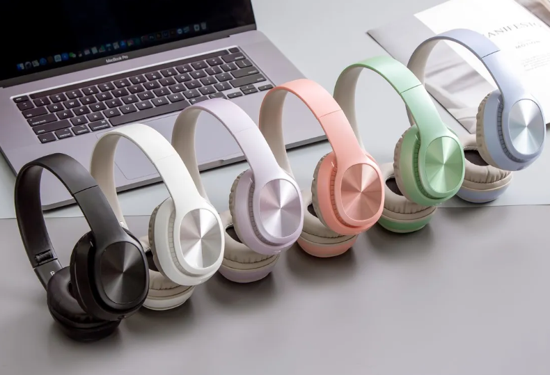 [MDIDC047] Audifonos Gjby Manos Libres Gj-31 Morado Con Cable